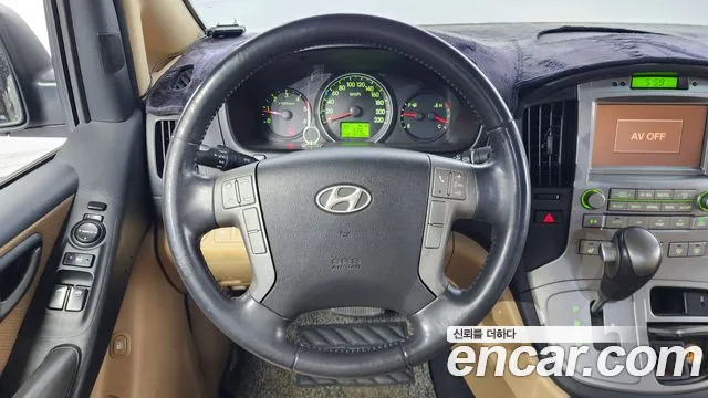 Hyundai Starex 2008 — фото 13