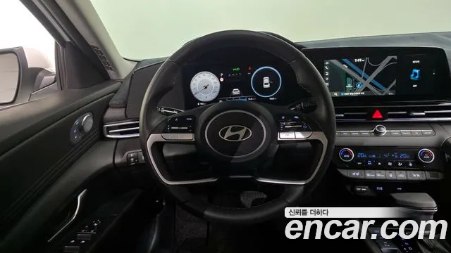 Hyundai AVANTE 2025 — фото 13