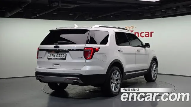 Ford Explorer 2017 — фото 2