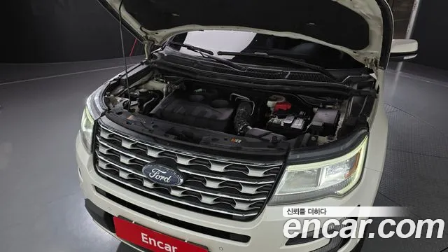 Ford Explorer 2017 — фото 6