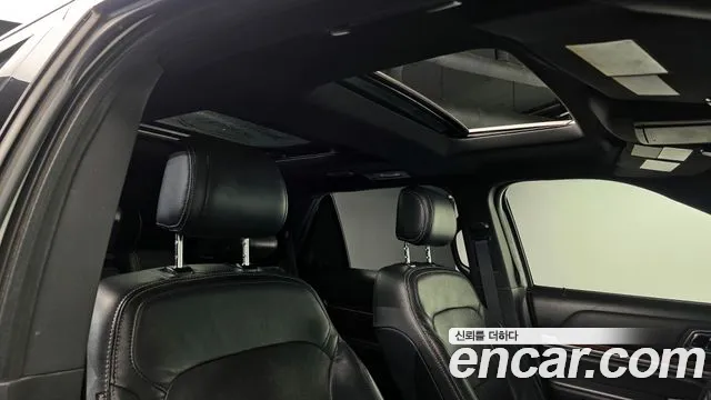 Ford Explorer 2017 — фото 18