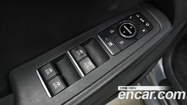 Hyundai Genesis 2015 — фото 14