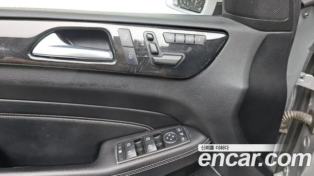 Mercedes-Benz M-class 2012 — фото 13