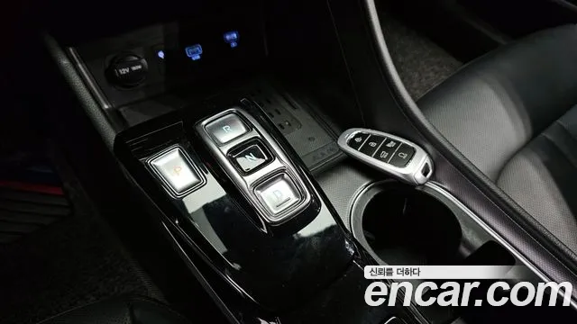 Hyundai Sonata 2021 — фото 9