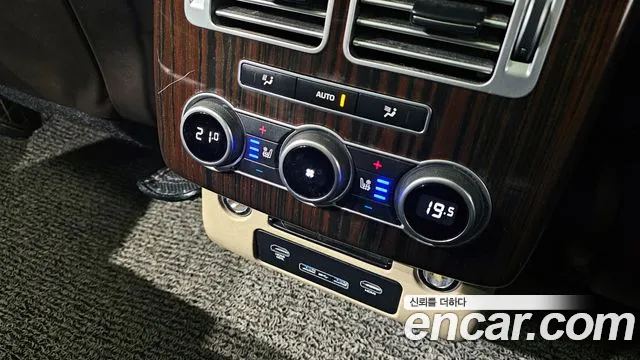 Land Rover Range Rover 2017 — фото 18