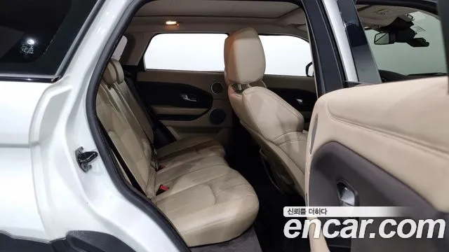 Land Rover Range Rover Evoque 2016 — фото 12