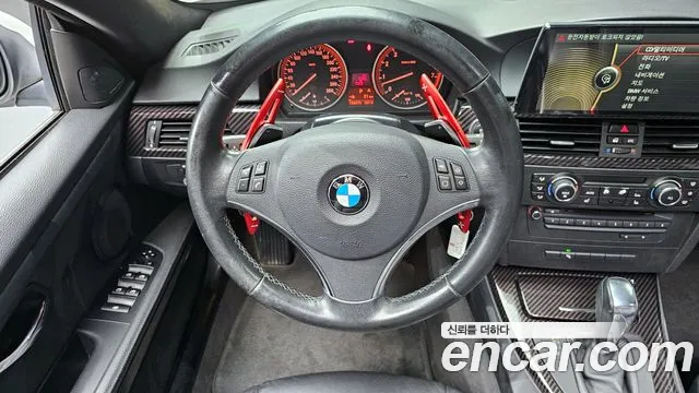 BMW 3-Series 2011 — фото 13