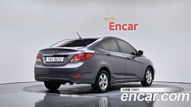 Hyundai Accent 2014 — фото 2