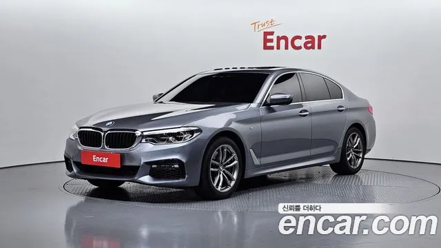 BMW 5-Series 2018 — фото 1