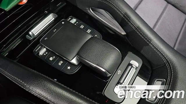 Mercedes-Benz GLE-Class 2021 — фото 18