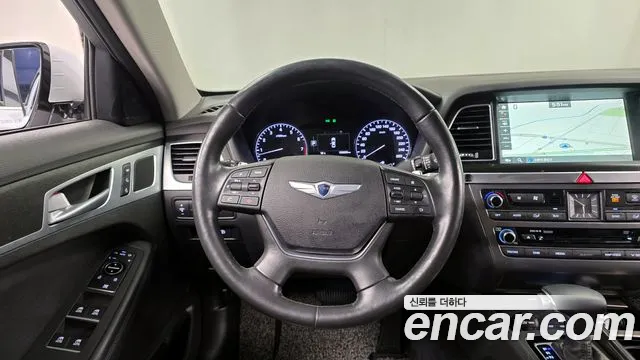 Hyundai Genesis 2016 — фото 13