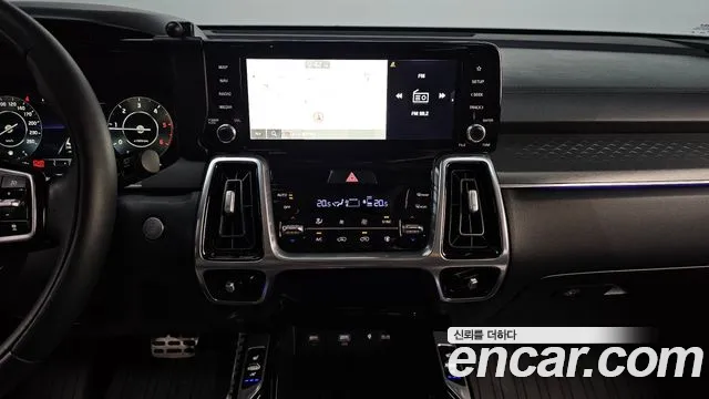 Kia Sorento 2023 — фото 14