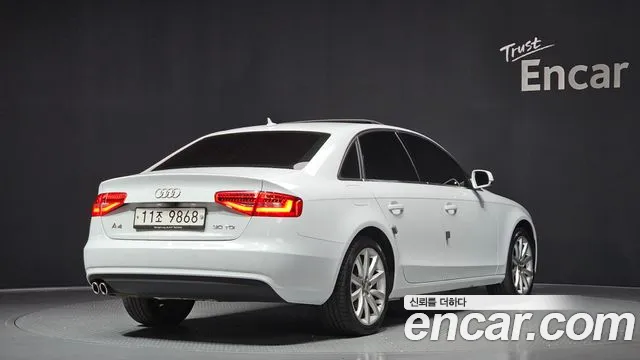 Audi A4 2015 — фото 2