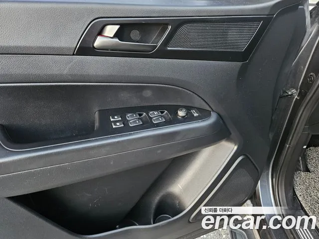 KG_Mobility_Ssangyong Rexton 2020 — фото 14