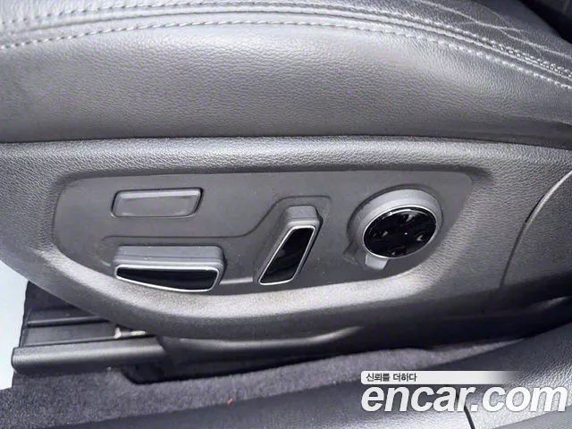 Hyundai Genesis 2016 — фото 10