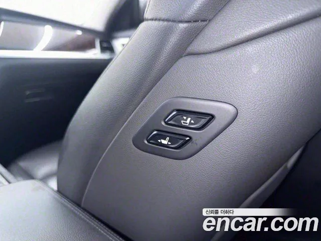 Hyundai Genesis 2016 — фото 15