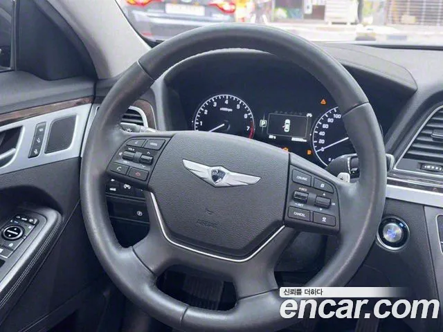 Hyundai Genesis 2016 — фото 18