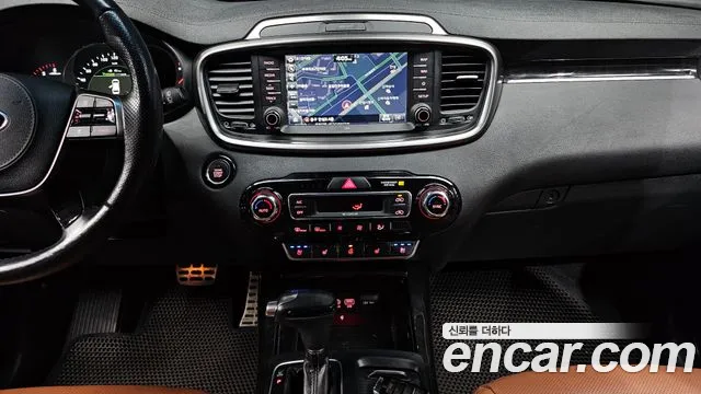 Kia Sorento 2019 — фото 16