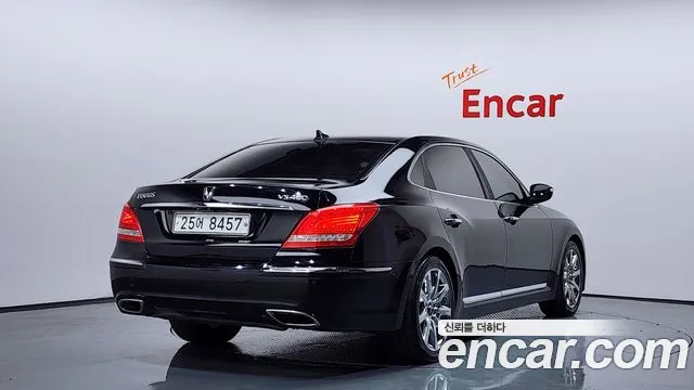 Hyundai Equus 2010 — фото 2
