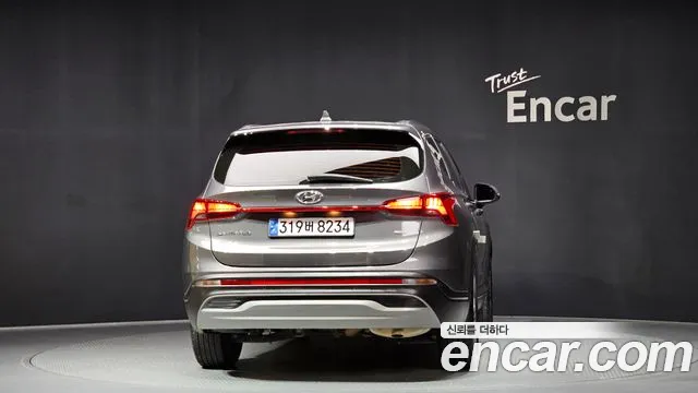 Hyundai Santafe 2023 — фото 4