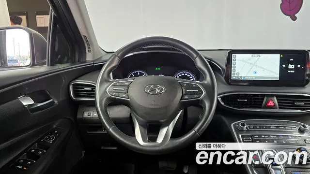 Hyundai Santafe 2023 — фото 13