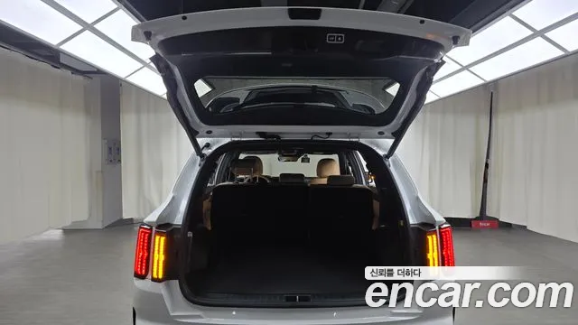 Kia Sorento 2023 — фото 20