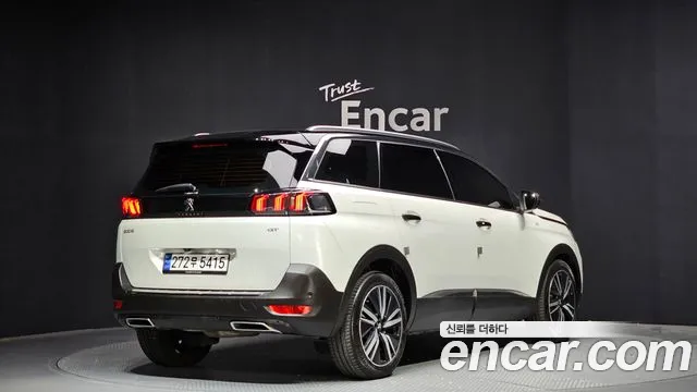 Peugeot 5008 2024 — фото 2