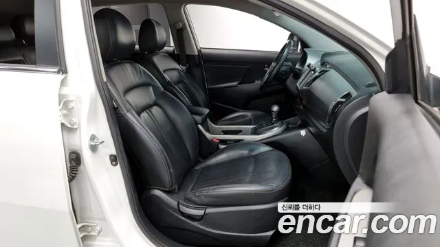 Kia Sportage 2016 — фото 11