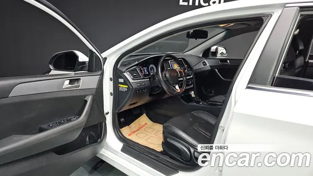 Hyundai Sonata 2019 — фото 10