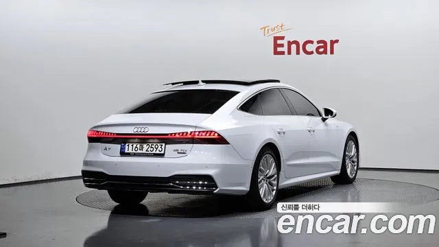 Audi A7 2021 — фото 2