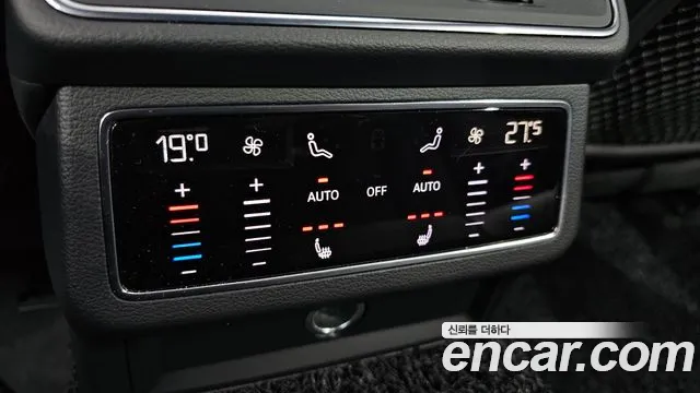 Audi A6 2021 — фото 19