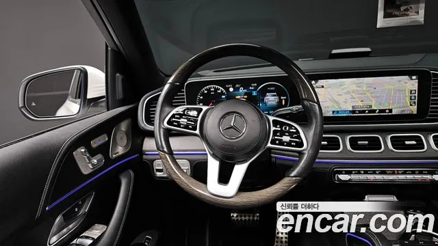 Mercedes-Benz GLS-Class 2021 — фото 13