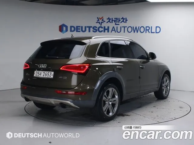 Audi Q5 2015 — фото 2