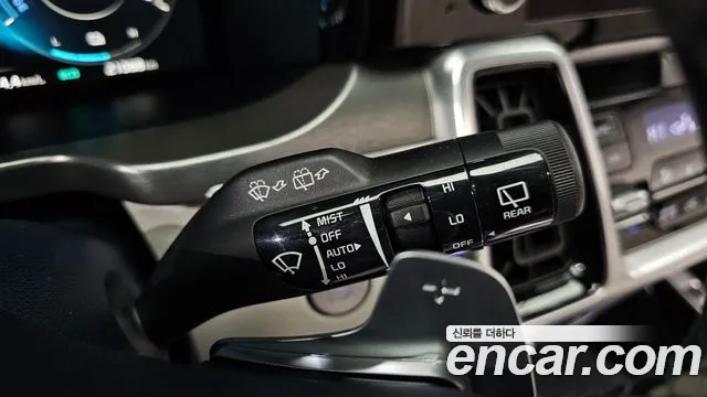 Kia Sorento 2022 — фото 15