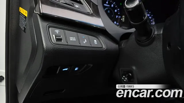 Hyundai Grandeur 2016 — фото 14