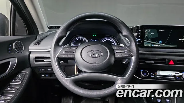 Hyundai Sonata 2020 — фото 14