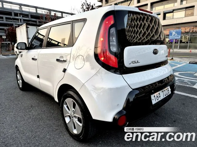Kia Soul 2015 — фото 6