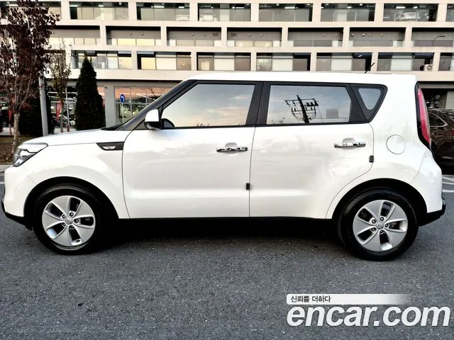 Kia Soul 2015 — фото 8