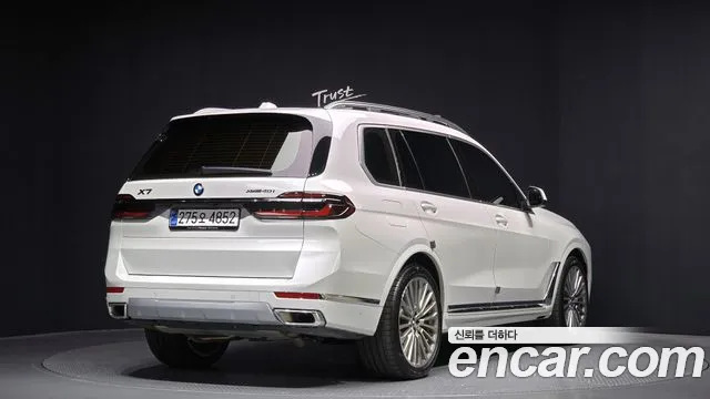 BMW X7 2025 — фото 2