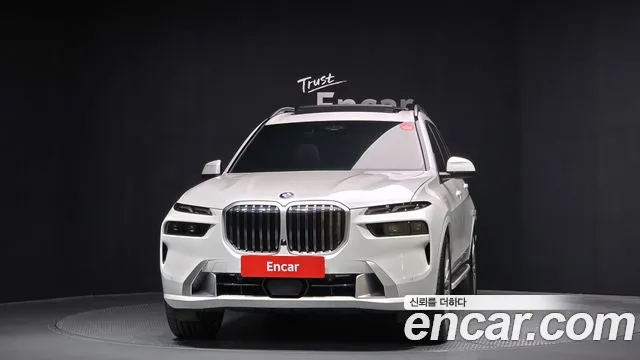 BMW X7 2025 — фото 3