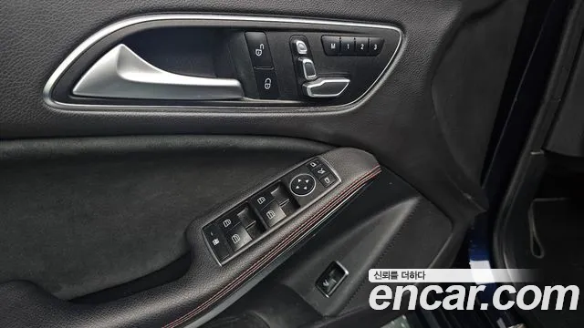 Mercedes-Benz CLA-Class 2018 — фото 17