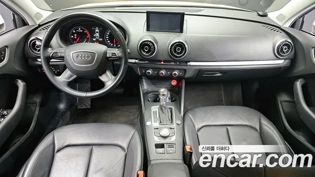Audi A3 2015 — фото 7