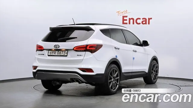 Hyundai Santafe 2016 — фото 2