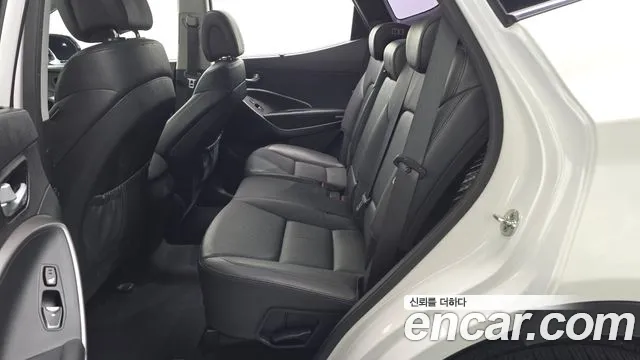 Hyundai Santafe 2016 — фото 12