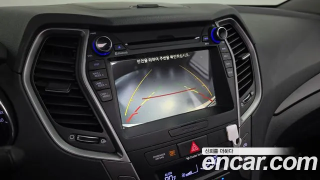 Hyundai Santafe 2016 — фото 16