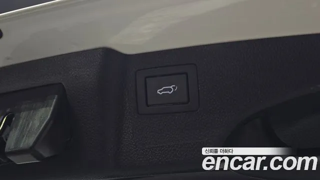 Hyundai Santafe 2016 — фото 18