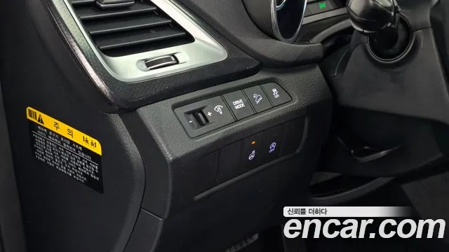 Hyundai Santafe 2016 — фото 19