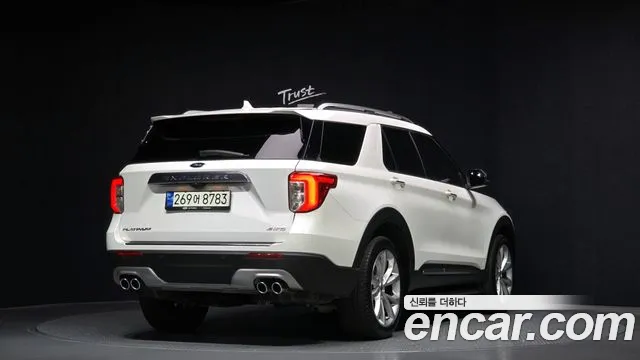 Ford Explorer 2021 — фото 2