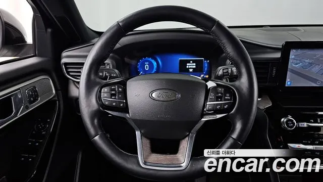 Ford Explorer 2021 — фото 13