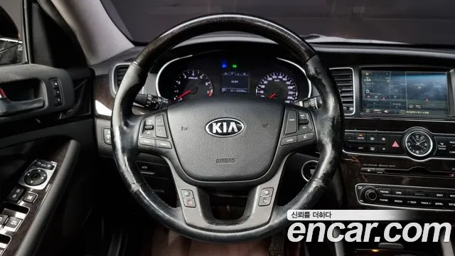 Kia K7 2013 — фото 13